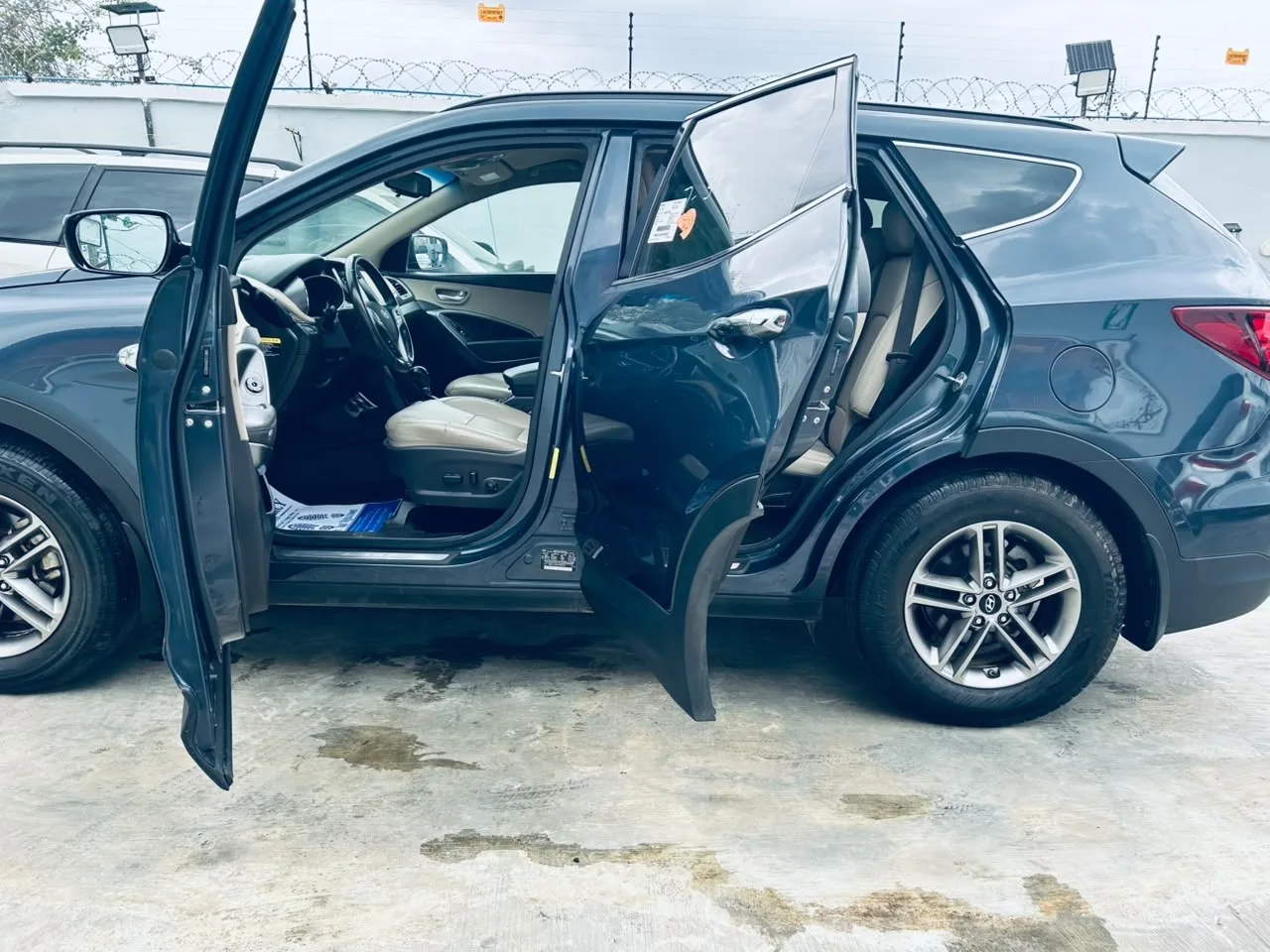 2017 Hyundai Santa fe SE FWD