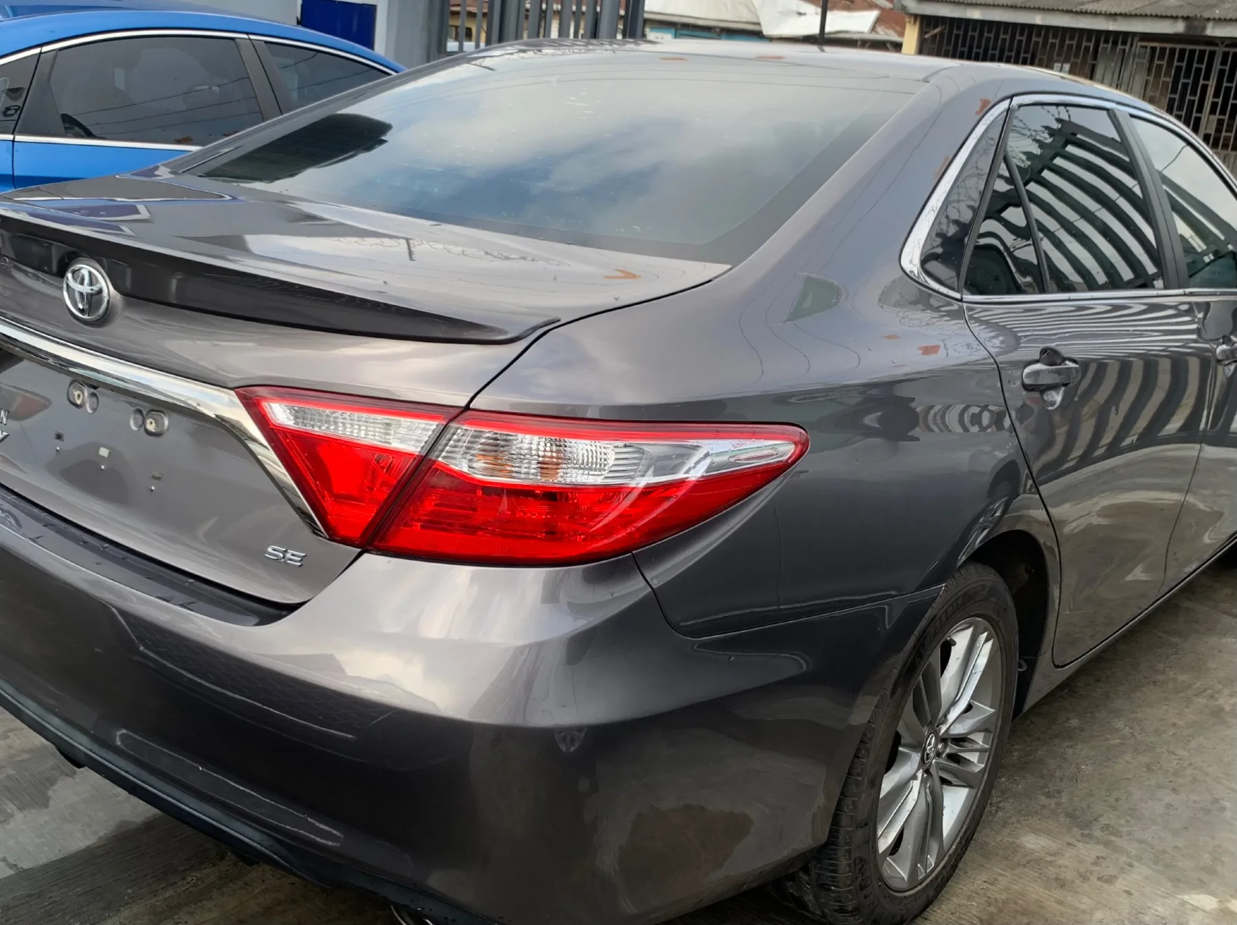 2017 Toyota Camry SE